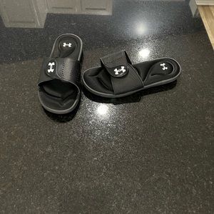 Men’s Slides